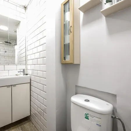Pequeno Apartamento Reformado En Tirso De Molina Alquiler Temporal Madri Exterior foto